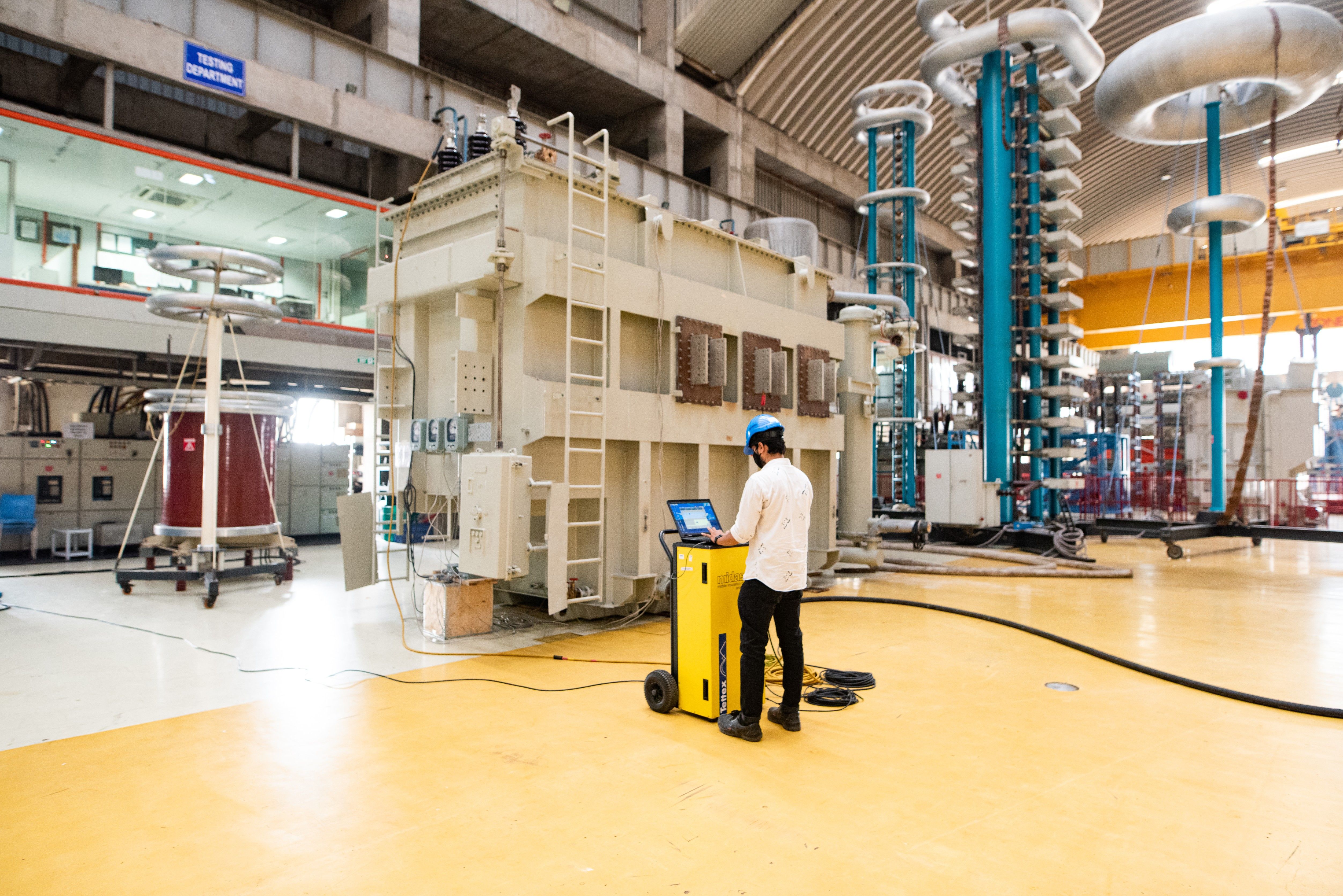 T&R-105 (1).jpg - Image 1